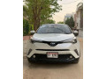 toyota-c-hr-g-led-hybrid-model-201620-small-0