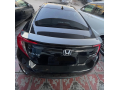 honda-civic-2017-ug-small-3