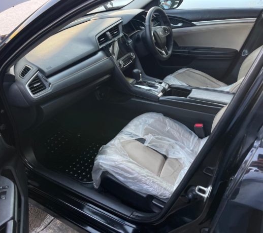 honda-civic-2017-ug-big-6
