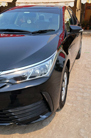 toyota-corolla-gli-13-vvti-automatic-big-1