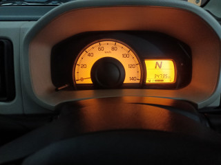 suzuki-alto-ags-vxl