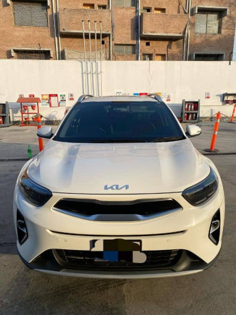 kia-stonic-ex-big-0