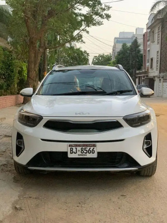 kia-stonic-ex-plus-model-202122-sunroof-big-0