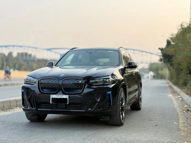 bmw-ix3-2022-big-1