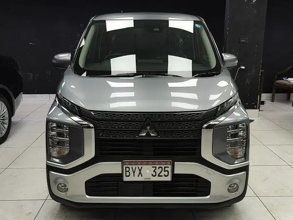 mitsubishi-ek-x-hynrid-model-202024-big-0