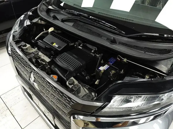 mitsubishi-ek-x-hynrid-model-202024-big-7