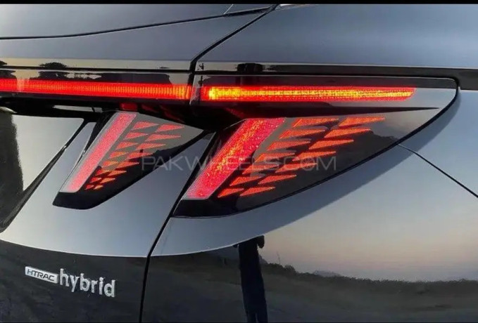 hyundai-tucson-hybrid-signature-big-3
