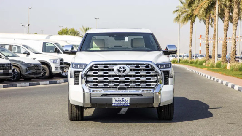 toyota-tundra-2022-big-0