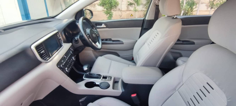 kia-sportage-fwd-big-6