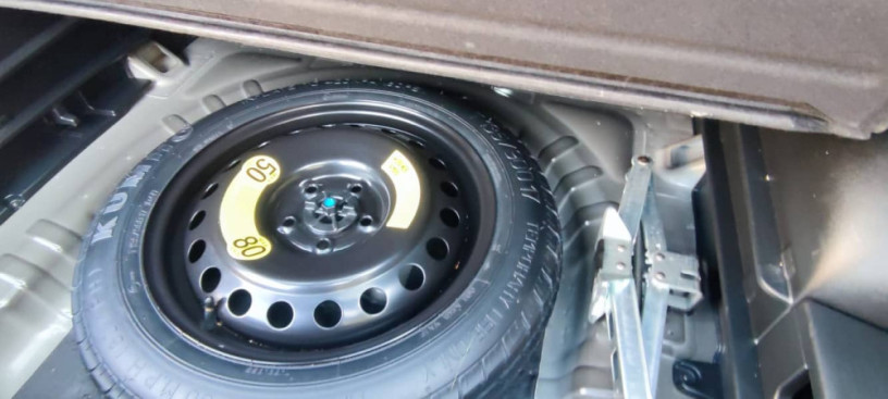 kia-sportage-fwd-big-9