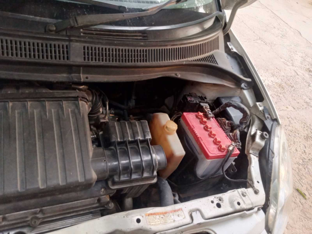 suzuki-swift-gl-cvt-big-4