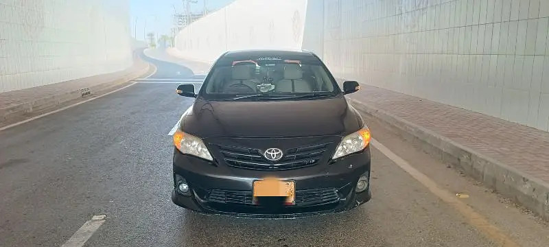 toyota-corolla-xli-converted-gli-2011-big-0