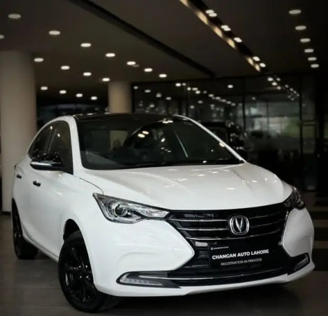 changan-alsvin-black-edition-big-0