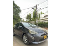 toyota-aqua-s-small-1