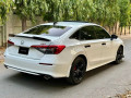honda-civic-rs-2025-small-3