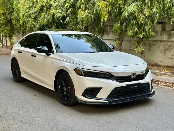 honda-civic-rs-2025-big-5