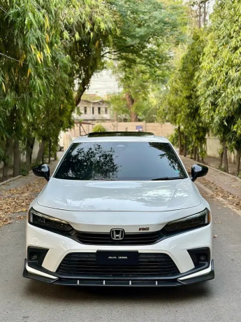 honda-civic-rs-2025-big-9