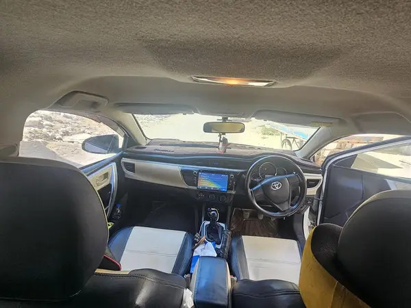 toyota-corolla-gli-13-vvti-2016-big-3