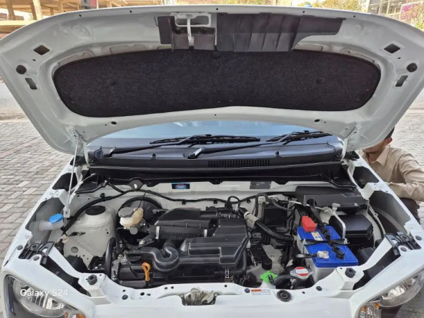 suzuki-alto-vxl-ags-big-11