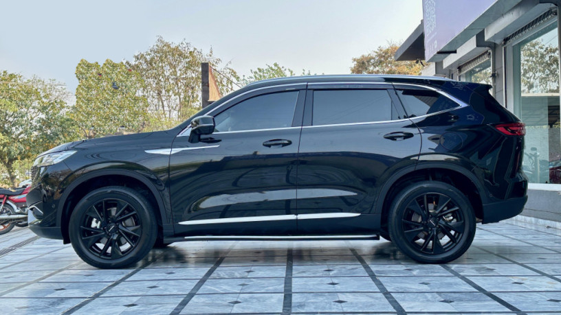 haval-h6-hev-15-hybrid-2024-big-0