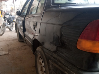 mitsubishi-lancer-1990