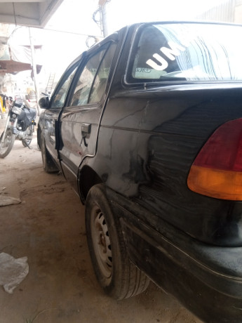 mitsubishi-lancer-1990-big-0