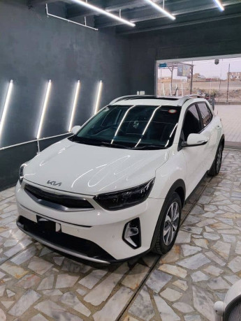 kia-stonic-ex-big-0