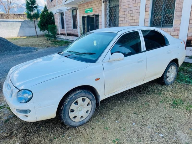 kia-spectra-15-big-2