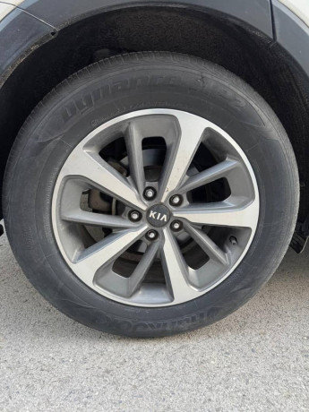 kia-syros-htx-big-7