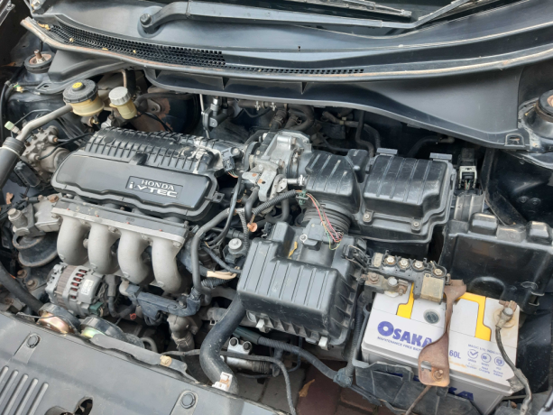 honda-city-12l-mt-big-9
