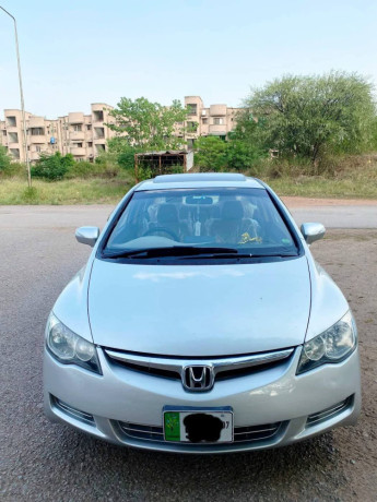 honda-civic-oriel-big-0