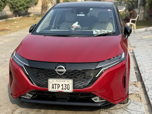 nissan-note-big-2