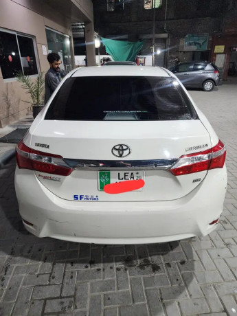 toyota-corolla-altis-16-x-cvt-i-special-edition-big-0