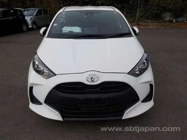 toyota-yaris-big-2