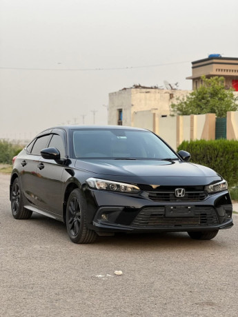 honda-civic-oriel-big-0