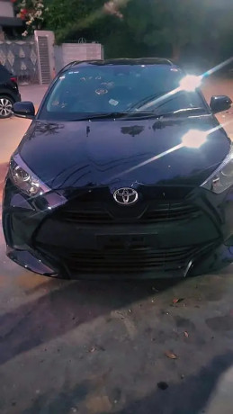 toyota-yaris-2022-big-0