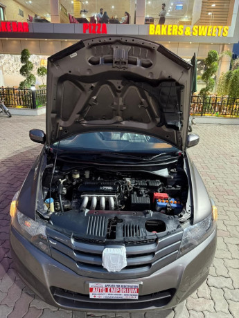 honda-city-12l-mt-big-6