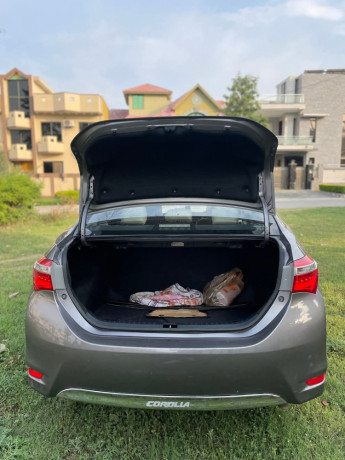 toyota-corolla-altis-16-x-cvt-i-big-7
