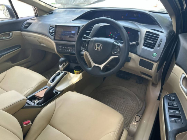 honda-civic-oriel-big-7