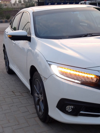 honda-civic-oriel-big-2