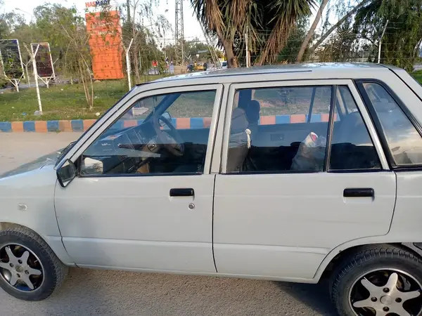 suzuki-mehran-vx-2002-big-0