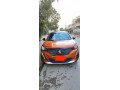 peugeot-2008-allure-small-0