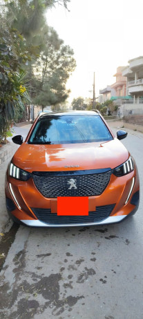 peugeot-2008-allure-big-0