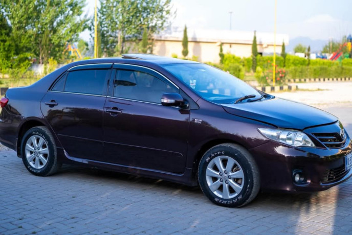 toyota-corolla-altis-x-manual-16-big-8