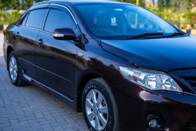 toyota-corolla-altis-x-manual-16-big-7