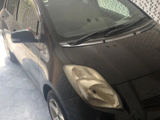 toyota-vitz-f-13