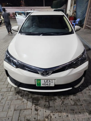 toyota-corolla-xli-automatic-2020-big-0