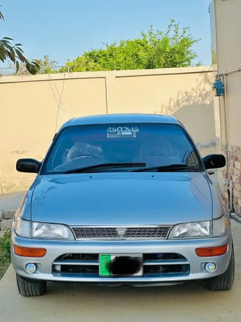 toyota-corolla-xl-limited-16-big-0