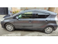 toyota-aqua-z-small-3
