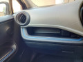 toyota-aqua-z-small-1